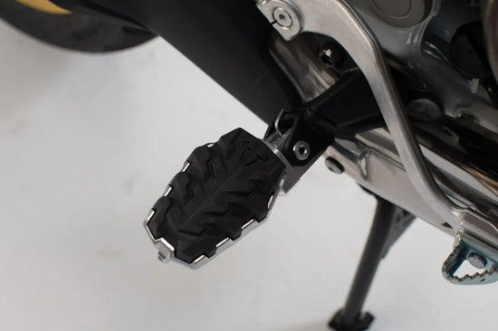 SW-Motech Footrest Kit EVO — Honda Africa Twin / Transalp