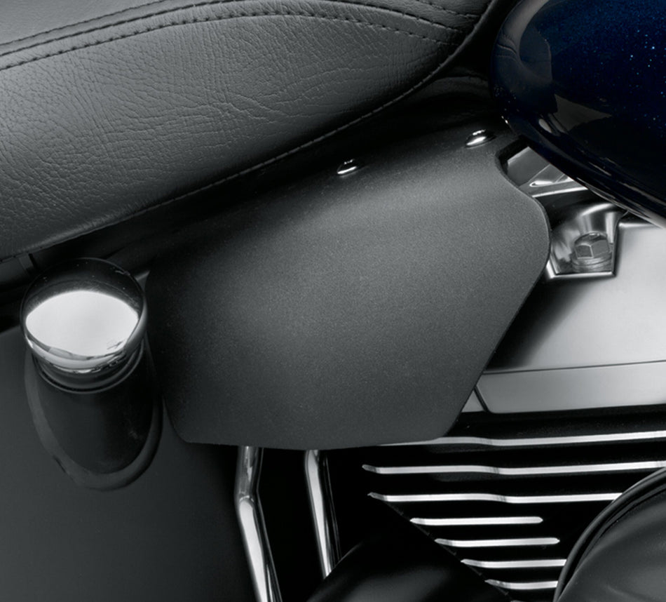 Harley Davidson 29200008A Mid-Frame Air Deflector MID FRAME AIR DEFLECTOR,SOFTAI