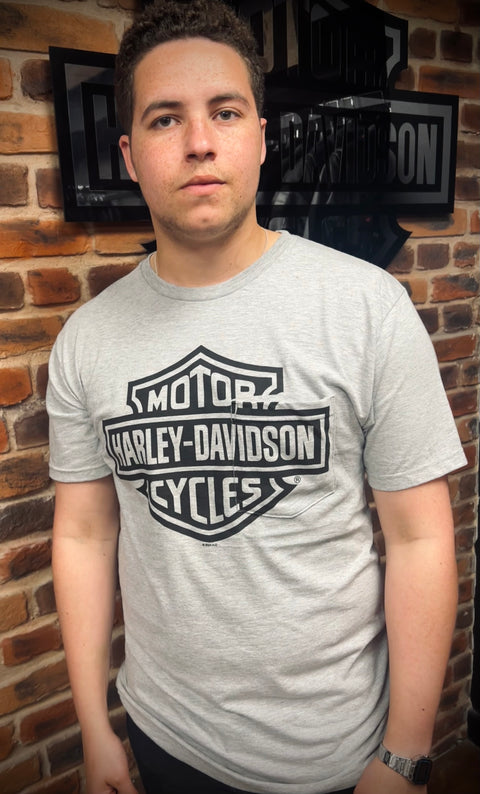 Genuine Leeds Harley-Davidson® Dealer T-shirt 'Bar & Shield Pocket' 40291556