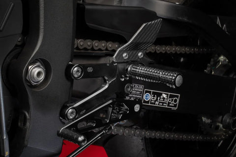 Gilles Tooling FXR Adjustable Rearset Black (FXR-H06P-B)