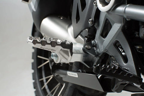 SW-Motech EVO Footrest Kit — CFMoto 800 MT-X (FRS.10.112.10000)