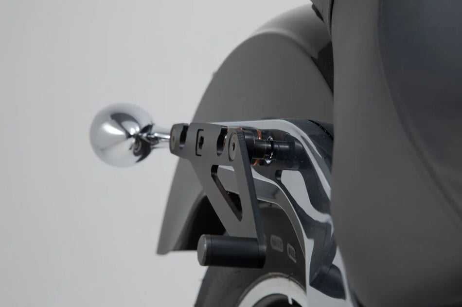 SW-Motech Slh Side Carrier Right Harley-Davidson Softail Low Rider/ S