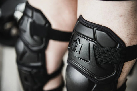 ICON Field Armor 3 Knee Protector Black
