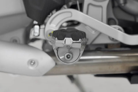 SW-Motech EVO Footrest Kit — Aprilia Tuareg