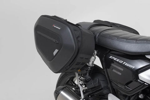 SW-Motech PRO Blaze H Saddlebag Set — Triumph (BC.HTA.11.740.35501)