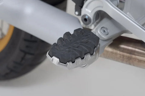 SW-Motech EVO Footrest Kit — Aprilia Rally / Tuareg 660 (FRS.13.112.10300)