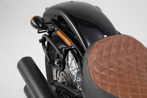 SW-Motech Side Carrier SLC Right Black Harley Dav Softail Str Bob/Standard