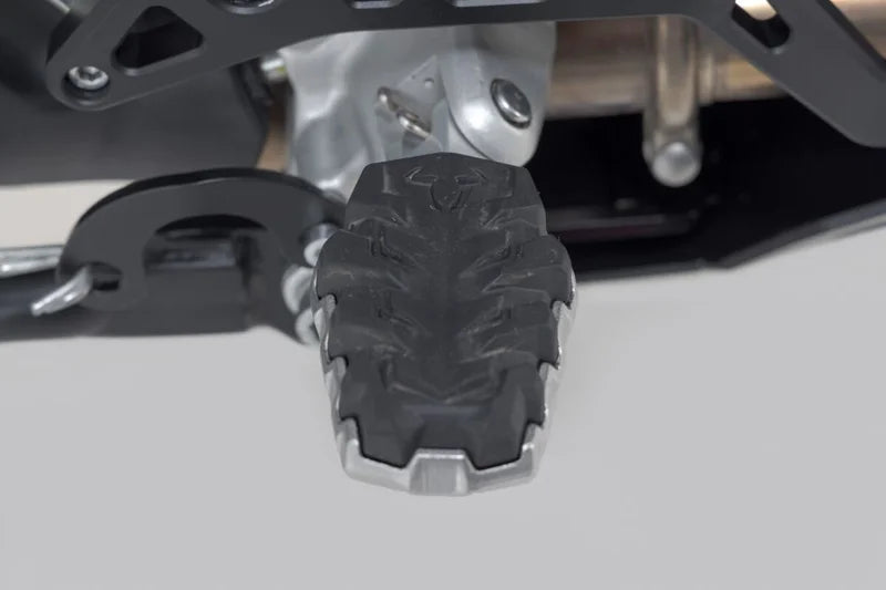 SW-Motech EVO Footrest Kit — Ducati (FRS.22.112.10201)